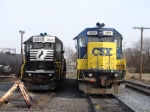 NS 3021 & CSX 4409